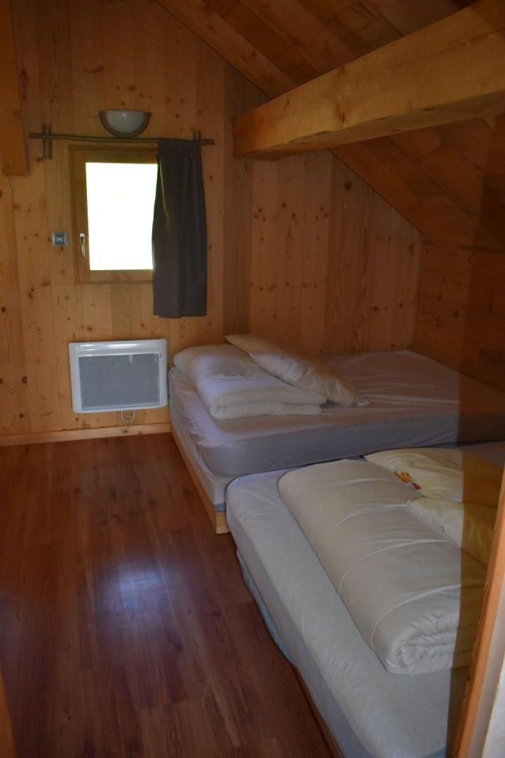 mezzanine avec 2 lits doubles (140x190)